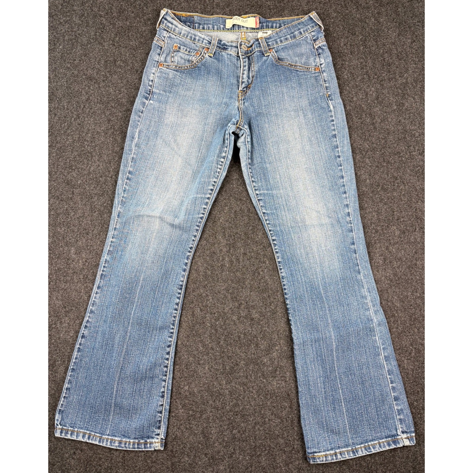 Levis 515 Boot Cut Jeans Womens 4s Medium Wash Blue Denim Stretch 515-0218